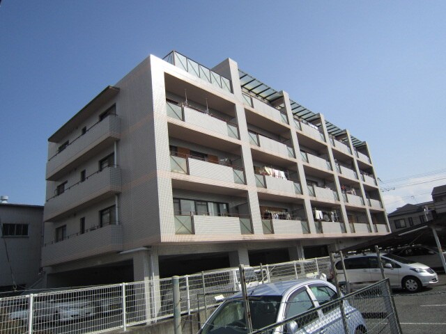 パシフィックマンションの物件外観写真