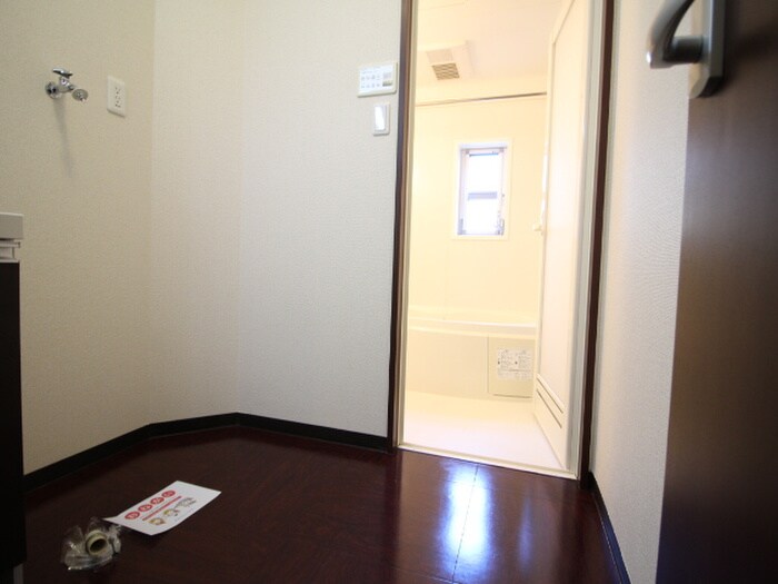 カレ・ブラン花住坂２の物件内観写真