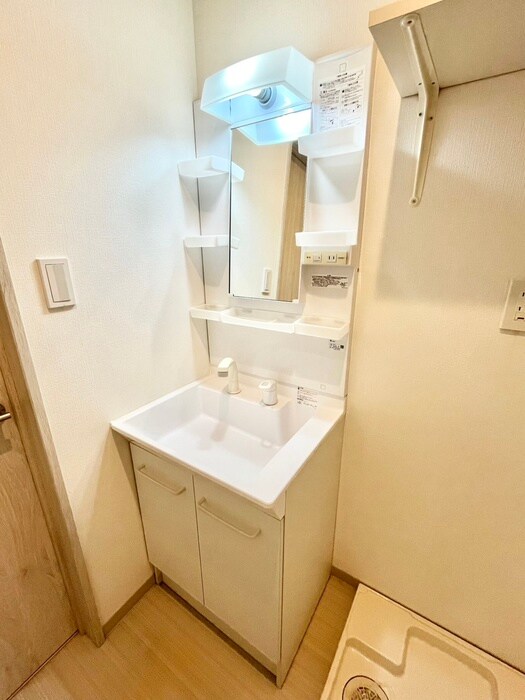 モダンアパートメント枚方三矢町の物件内観写真