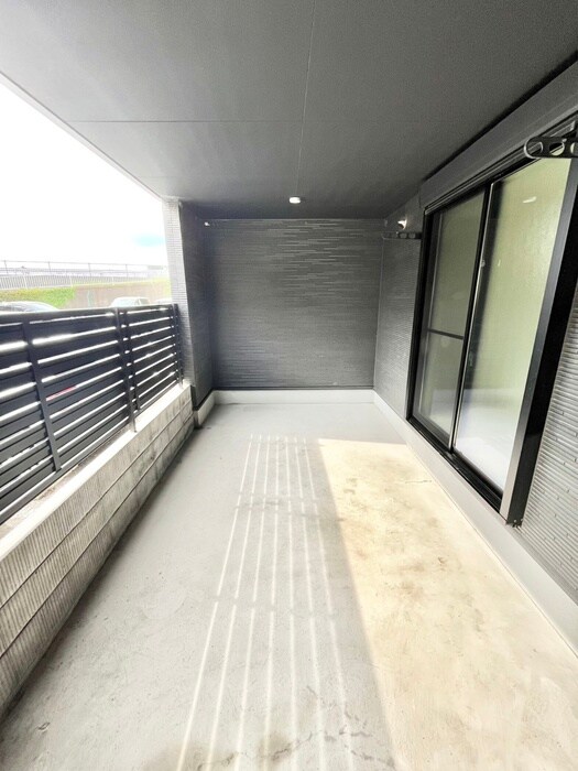 モダンアパートメント枚方三矢町の物件内観写真