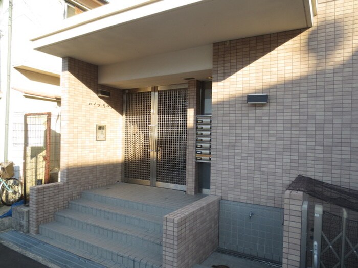 ハイツリベラの物件外観写真