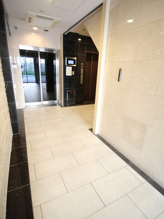 オリエンタル南堀江の物件外観写真