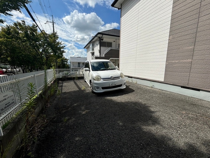 エステートピア桐の物件外観写真