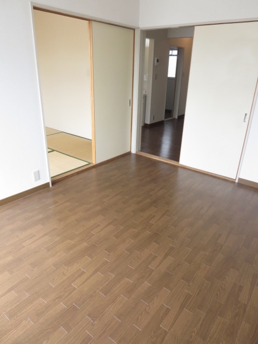 エステートピア桐の物件内観写真