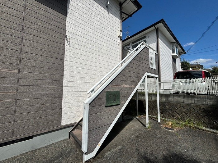 エステートピア桐の物件外観写真