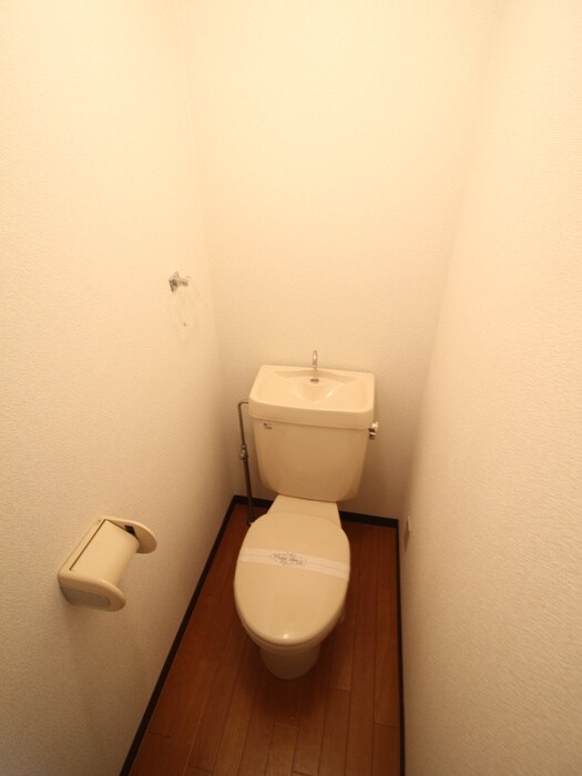 若草フェニックスマンションの物件内観写真