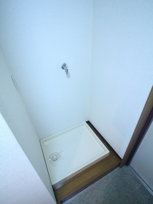 若草フェニックスマンションの物件内観写真