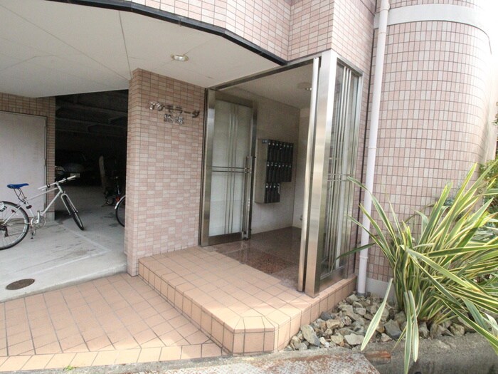 カサモラ－ダ船場（６－８号室）の物件外観写真