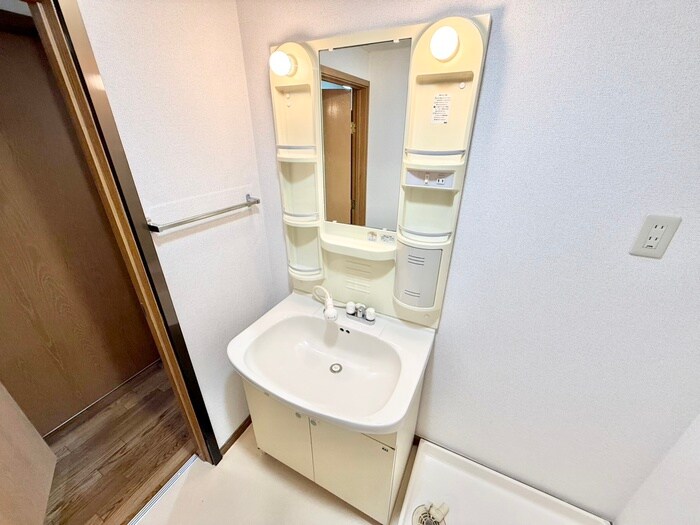 ｴﾙﾊﾟﾃｨｵ田原の物件内観写真