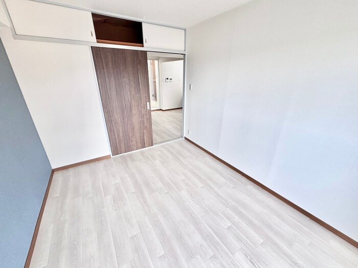 ウエスト・ストリームの物件内観写真