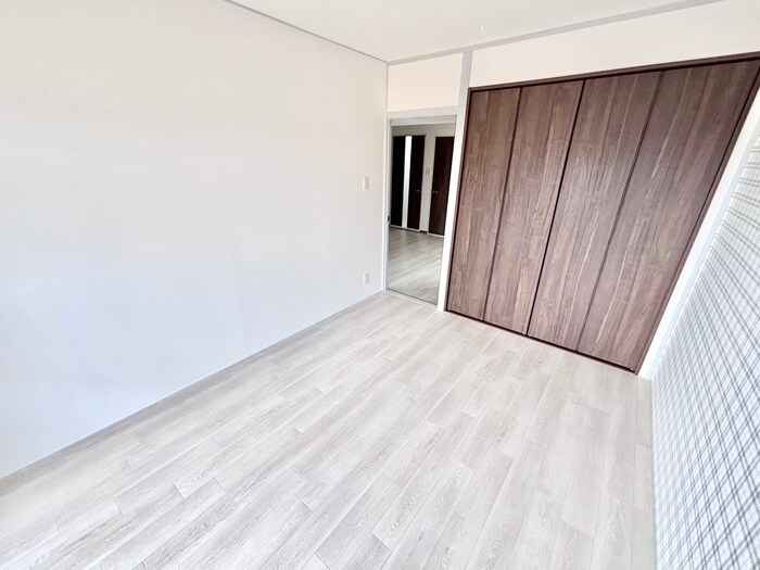 ウエスト・ストリームの物件内観写真