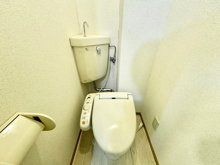 オズレジデンス鶴見の物件内観写真