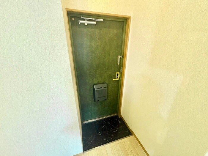 オズレジデンス鶴見の物件内観写真