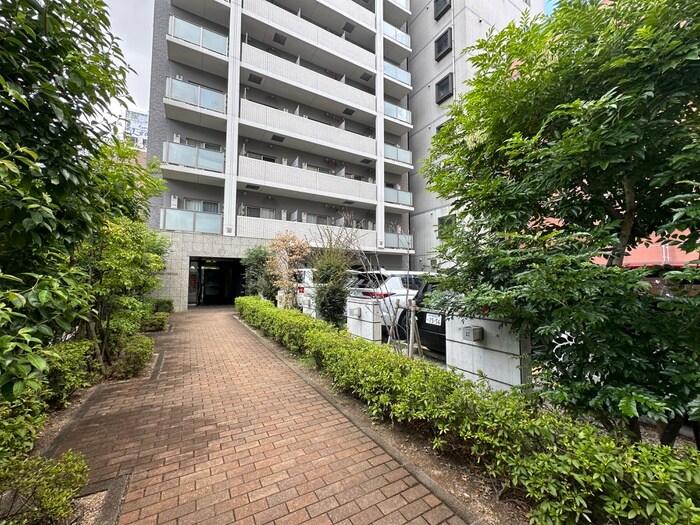 イーストヴィラ梅田　の物件外観写真