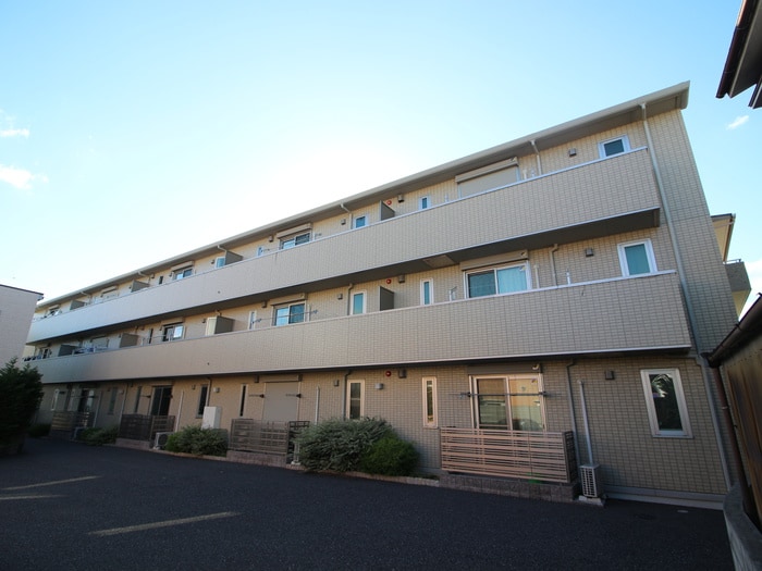 ミナス　ティリスの物件外観写真