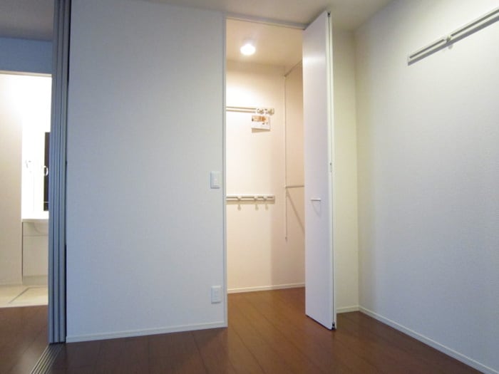 ミナス　ティリスの物件内観写真