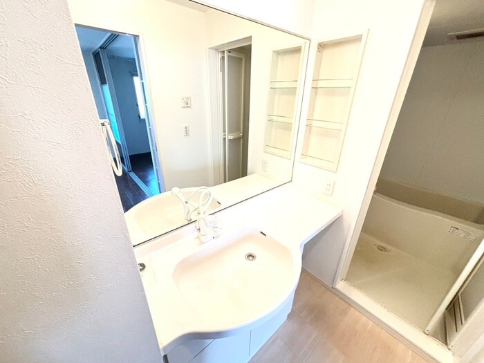 ミナス　ティリスの物件内観写真