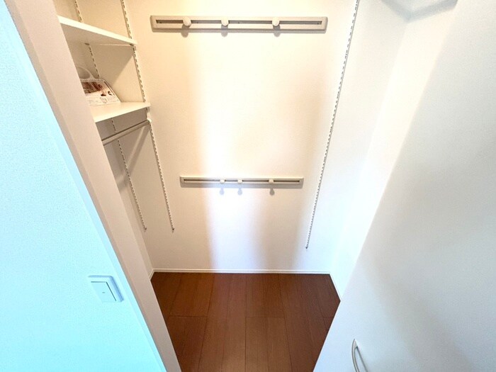 ミナス　ティリスの物件内観写真