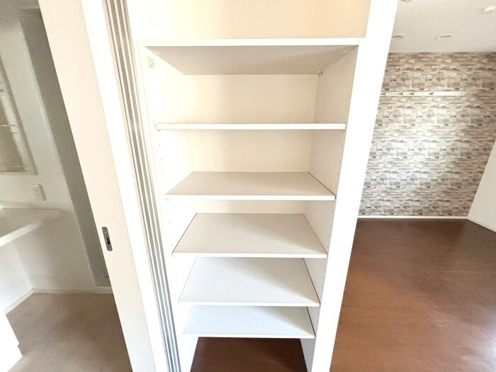 ミナス　ティリスの物件内観写真