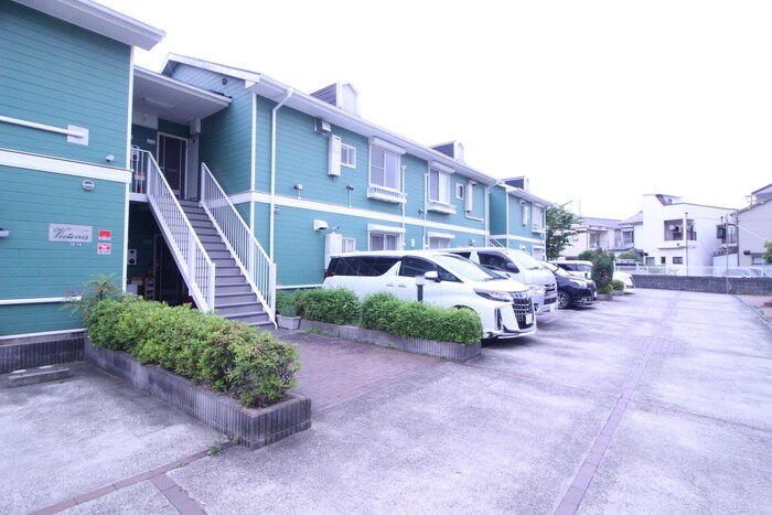 ビクトアール江角の物件外観写真