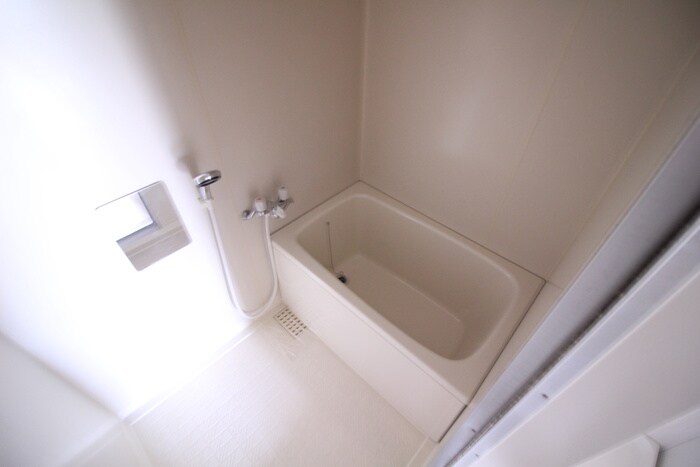 ビクトアール江角の物件内観写真