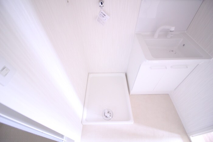 ビクトアール江角の物件内観写真