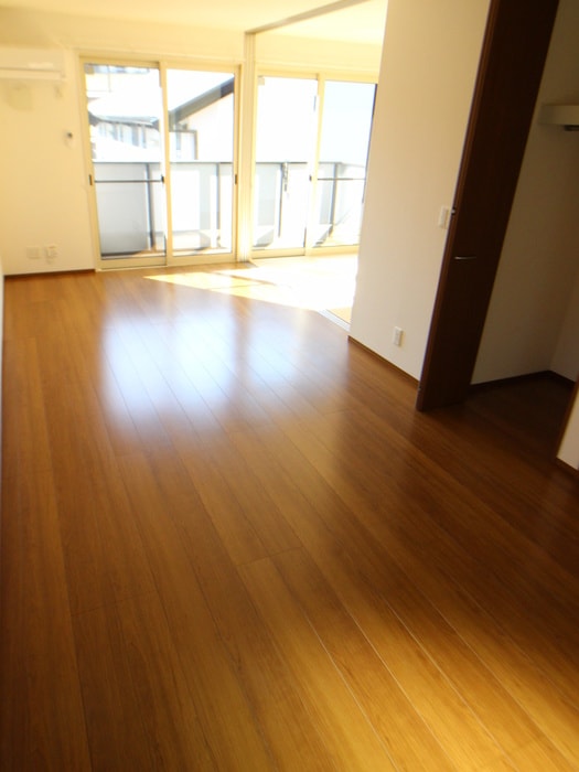 ウエストフィールド１０Ｃ棟の物件内観写真