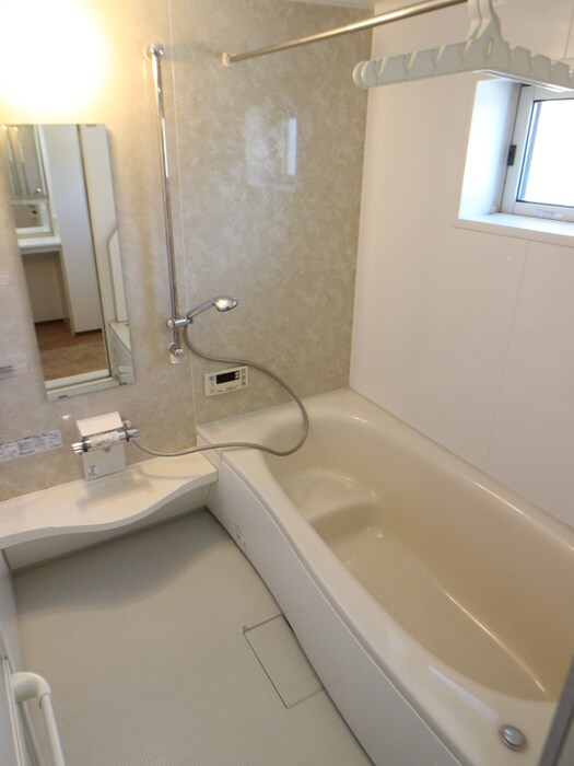 ウエストフィールド１０Ｃ棟の物件内観写真