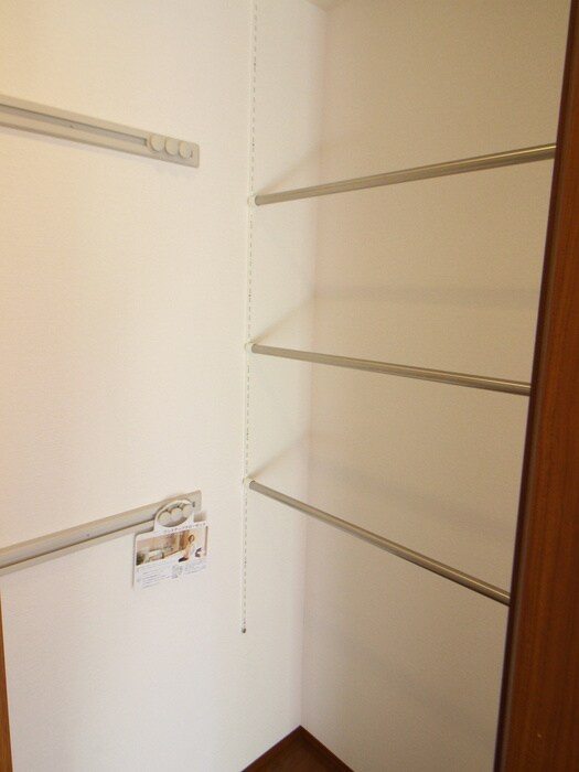 ウエストフィールド１０Ｃ棟の物件内観写真