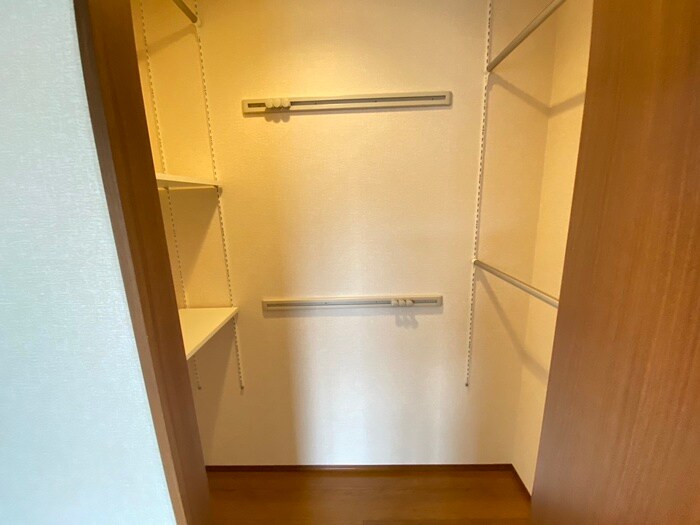 ウエストフィールド１０Ｄ棟の物件内観写真