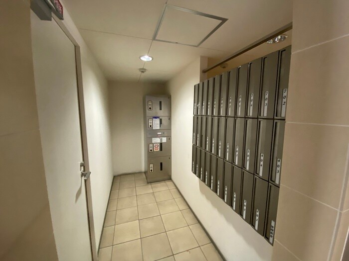 エグゼレジデンス羅城門の物件外観写真