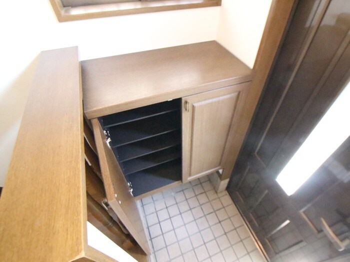 塚口本町1丁目貸家の物件内観写真