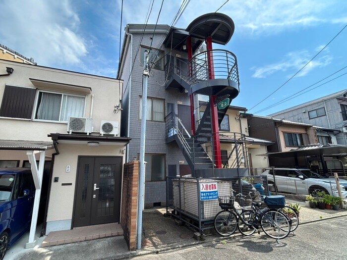 ペペルモコの物件外観写真