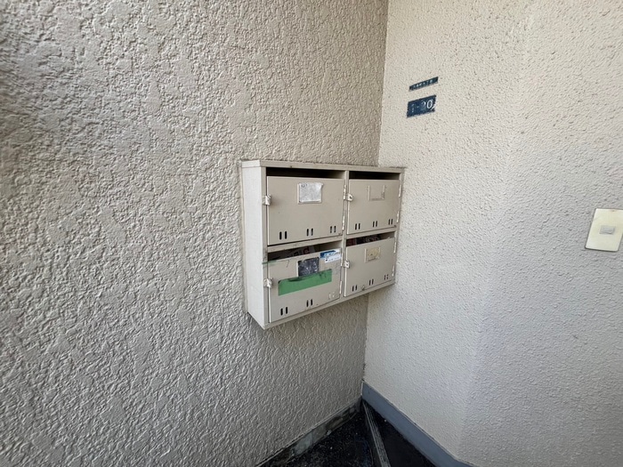 原マンションの物件外観写真