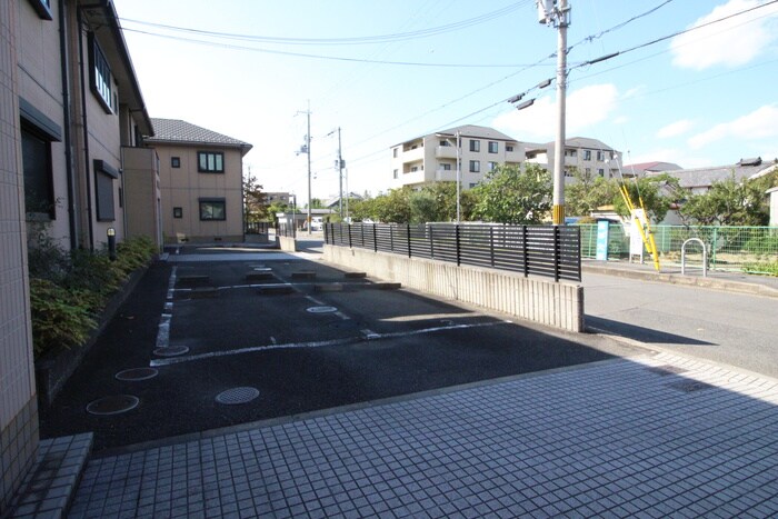 ウエストサイドタウンＡ棟の物件外観写真