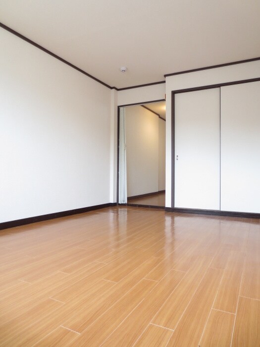 ジュンヒルの物件内観写真