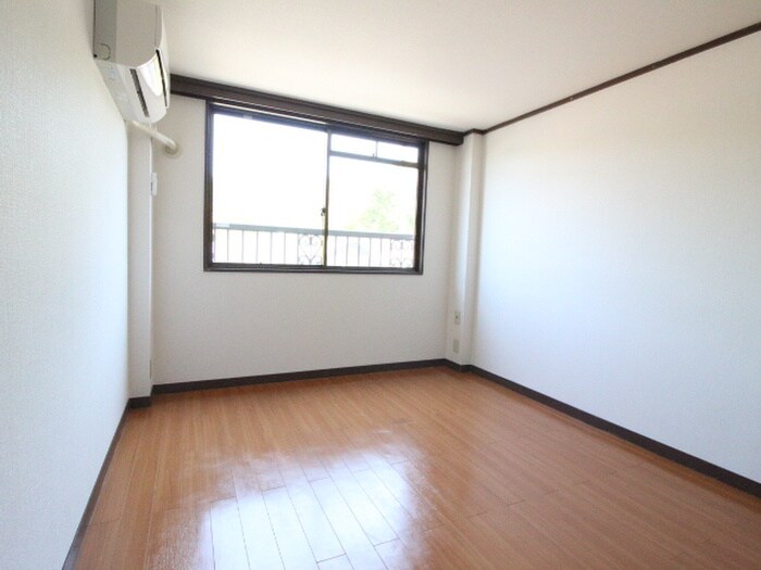 ジュンヒルの物件内観写真