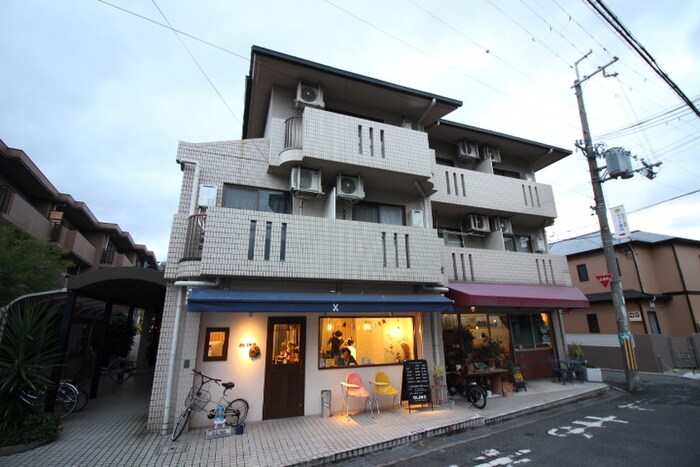 プレステ－ジ蛍池の物件外観写真