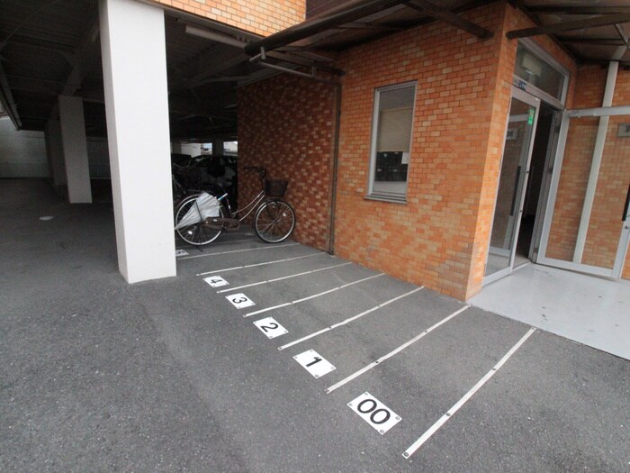 巽ハイツの物件外観写真