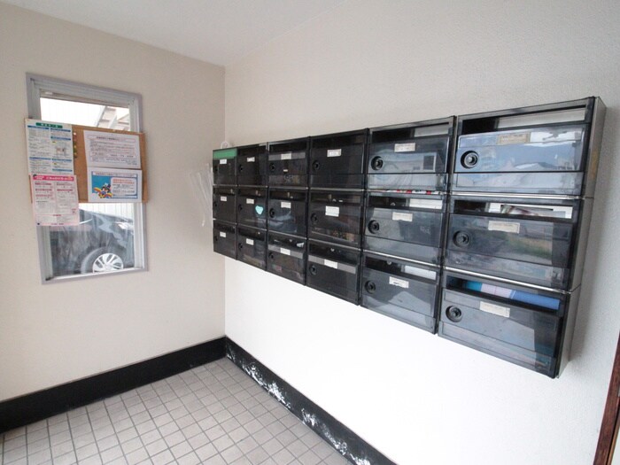 巽ハイツの物件外観写真