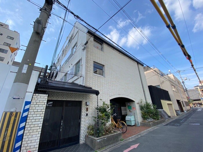 吉水苑の物件外観写真