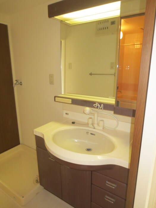 シティパーク瓢箪山(911)の物件内観写真