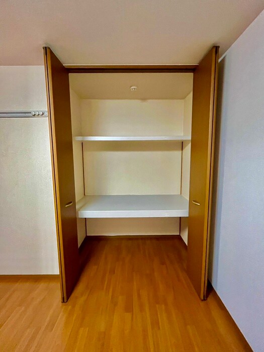 サニーサイドIZUMI A棟の物件内観写真