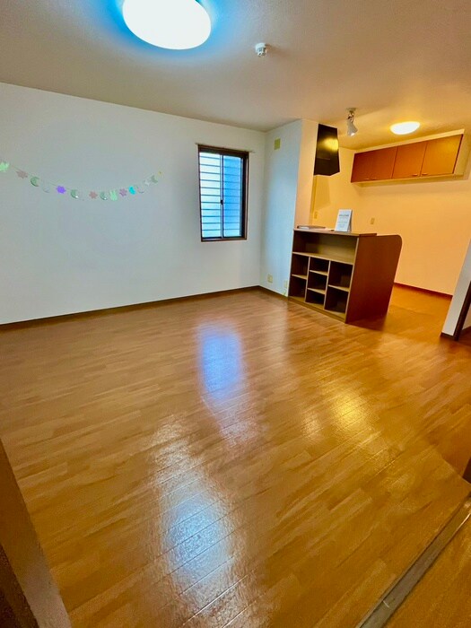 サニーサイドIZUMI A棟の物件内観写真