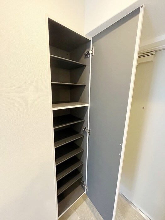 Ｍ．Ｒ　Ｒｅｓｉｄｅｎｃｅの物件内観写真