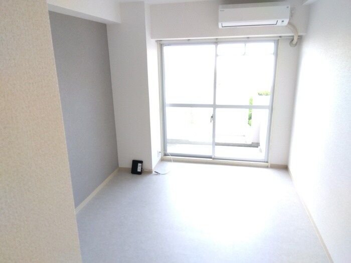 サリュー塚口の物件内観写真