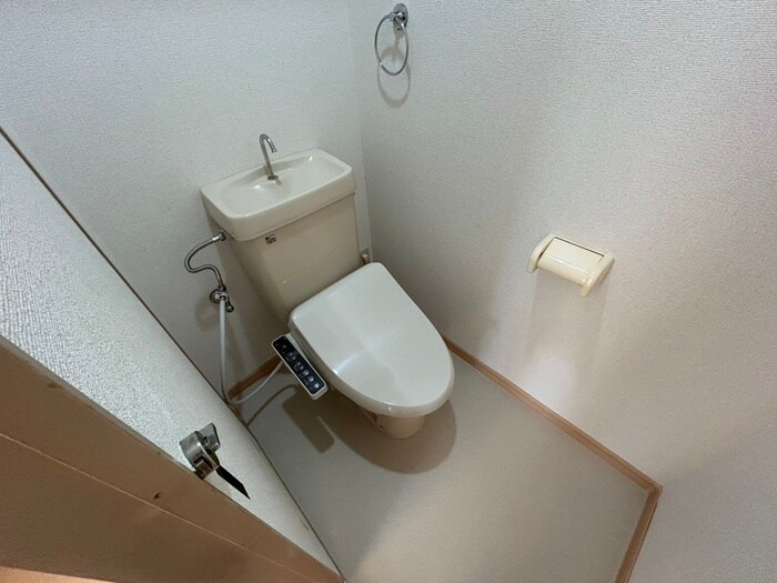 エルカーサ熊野の物件内観写真