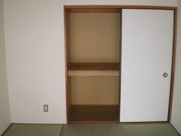 ブライトンステージAの物件内観写真