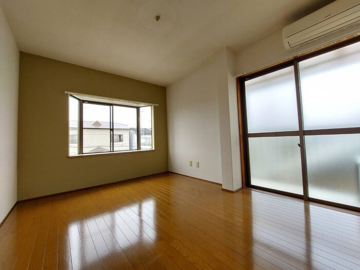 レジデンス甲斐の物件内観写真