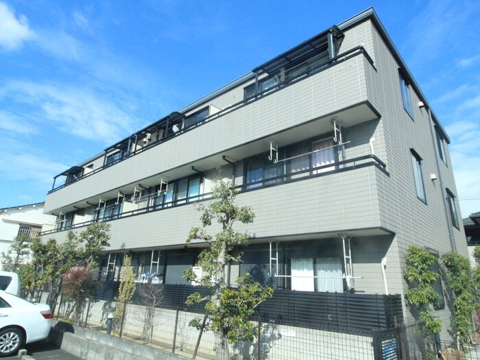 メゾンパサニアの物件外観写真